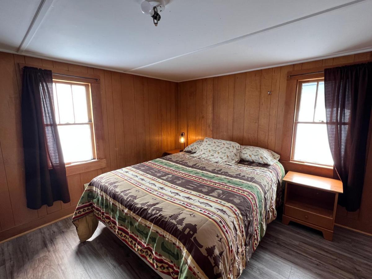 Gray Ghost Camps Hotel Rockwood ภายนอก รูปภาพ