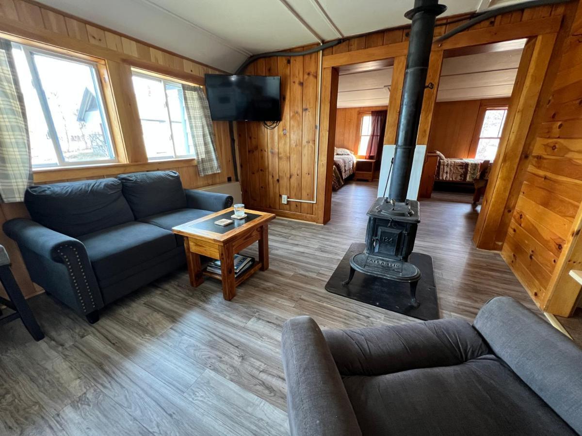 Gray Ghost Camps Hotel Rockwood ภายนอก รูปภาพ